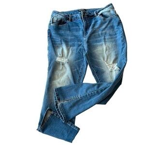 d.jeans XL Cropped Distressed flare leg